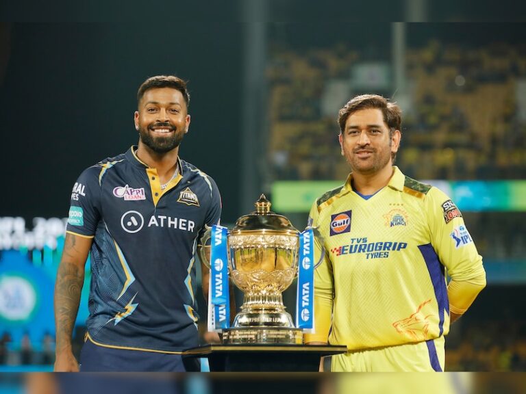 udg411do_ms-dhoni-and-hardik-pandya-bcci_625x300_28_May_23