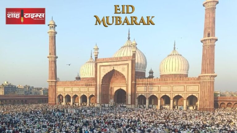 People offering Eid prayers at mosques and Eidgahs across India, celebrating the festival with joy and unity.