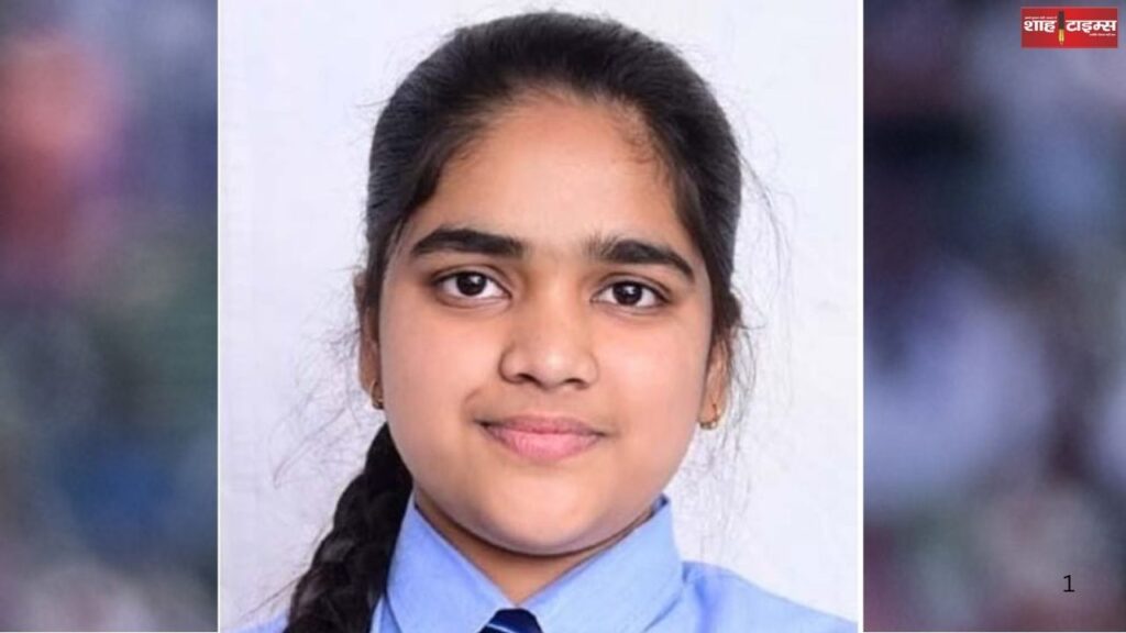 Savi Jain of Shamli topped the country by scoring 499 out of 500 marks in CBSE 12th