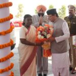 देहरादून विधानसभा भवन में उत्तराखंड राज्य की रजत जयंती सत्र को संबोधित करतीं राष्ट्रपति द्रौपदी मुर्मू