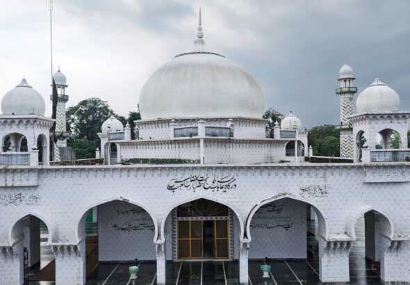 Preparations underway for Annual Majlis at Baghra Dargah Muzaffarnagar with volunteers and committee members.